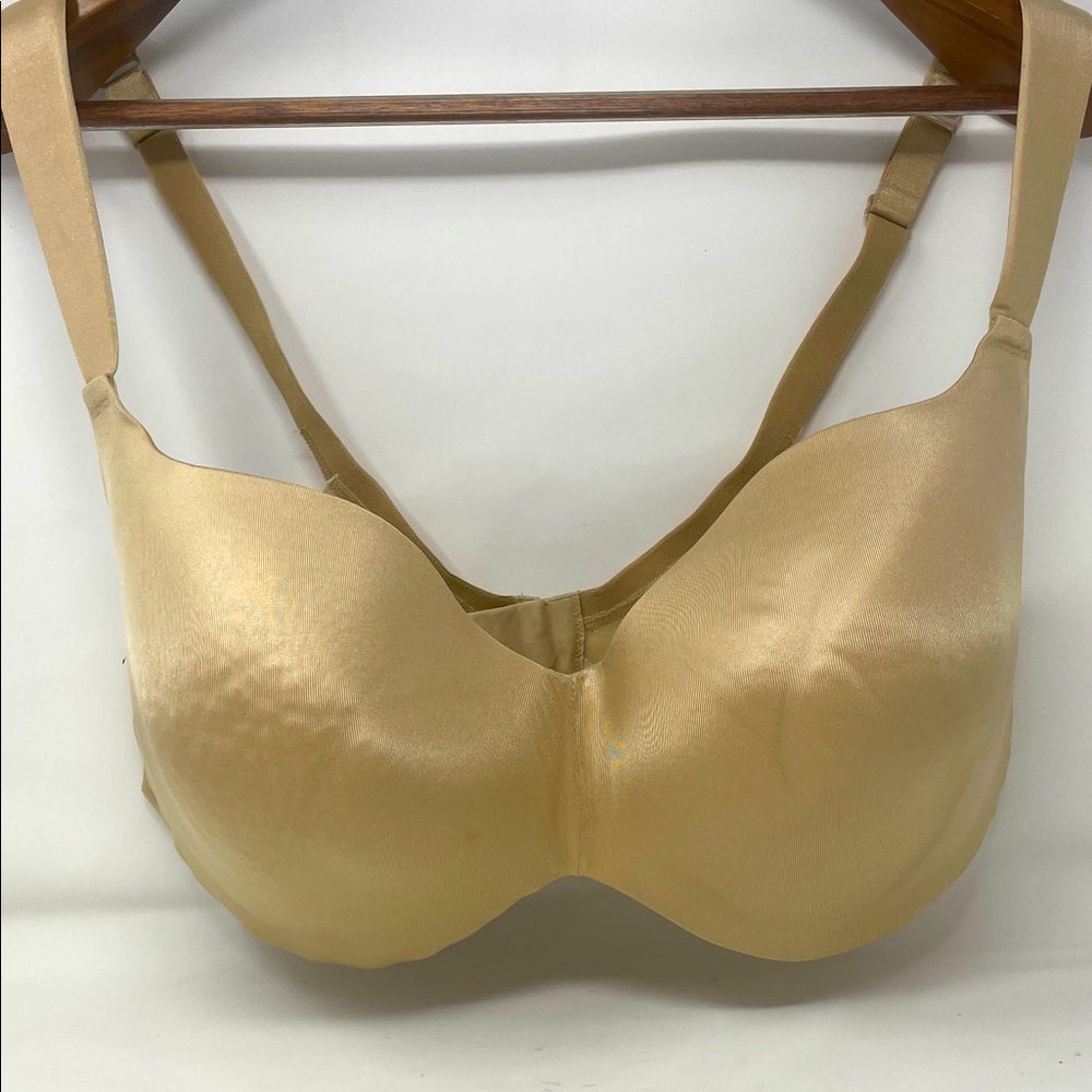 Cacique Beige Underwire Bra Size 46DD Excellent Condition